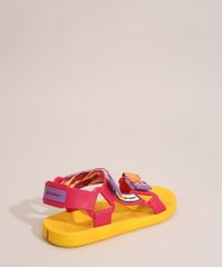 9995328-Rosa_4