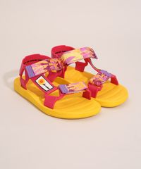 9995328-Rosa_5