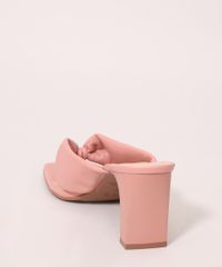 9994011-Rosa_5