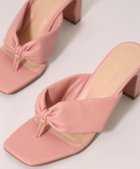 9994011-Rosa_7