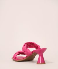9996739-Rosa_5