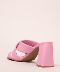 9996741-Rosa_5