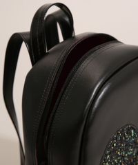 9979980-Preto_5
