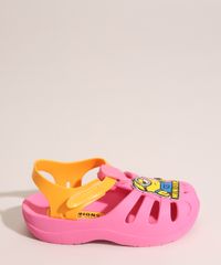 9998652-Rosa_2