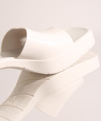9997254-Off_White_3