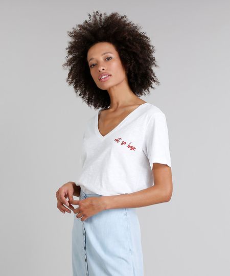 T-Shirt-Feminina--Not-So-Basic--Manga-Curta-Decote-V-Off-White-9302885-Off_White_1