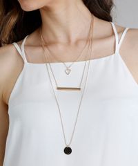 Colar-Feminino-Triplo-com-Pingentes-Geometricos-Dourado-8838966-Dourado_2