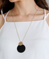 Colar-Feminino-Longo-com-Pingentes-Geometricos-Dourado-9208629-Dourado_2