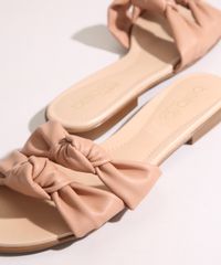 9986690-Rose_2