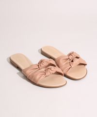 9986690-Rose_4