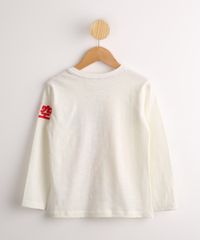 9989824-Off_White_3
