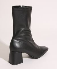 9985006-Preto_3