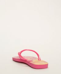 9964341-Rosa_4