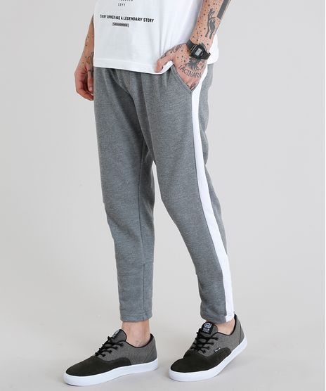 Calca-Masculina-em-Moletom-Slim-Cropped-com-Bolsos-e-Faixa-Lateral-Cinza-Mescla-9202901-Cinza_Mescla_1