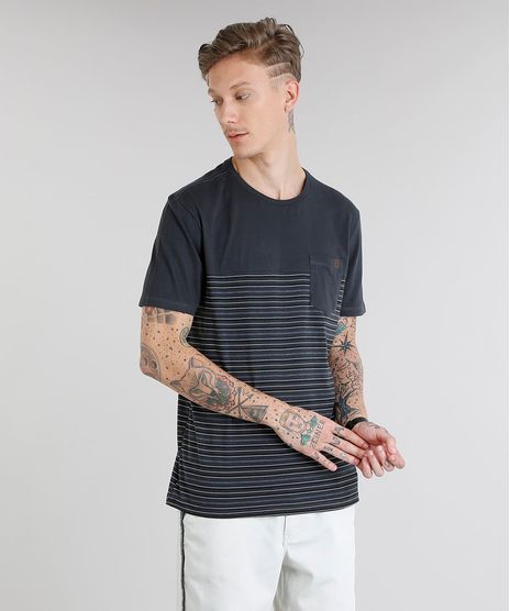 Camiseta-Masculina-com-Recorte-e-Bolso-Manga-Curta-Gola-Careca-Chumbo-9229797-Chumbo_1