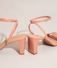 9990586-Rosa_5