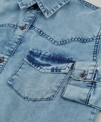 Camisa-Jeans-Infantil-com-Bolsos-Manga-Longa-Azul-Medio-9235919-Azul_Medio_3