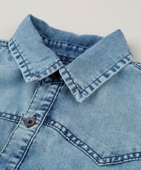 Camisa-Jeans-Infantil-com-Bolsos-Manga-Longa-Azul-Medio-9235919-Azul_Medio_4