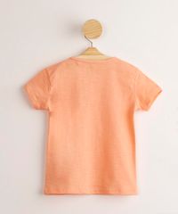 9996589-Coral_2