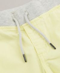 Bermuda-Infantil-com-Cordao-e-Bolso-Amarelo-Claro-9195267-Amarelo_Claro_3