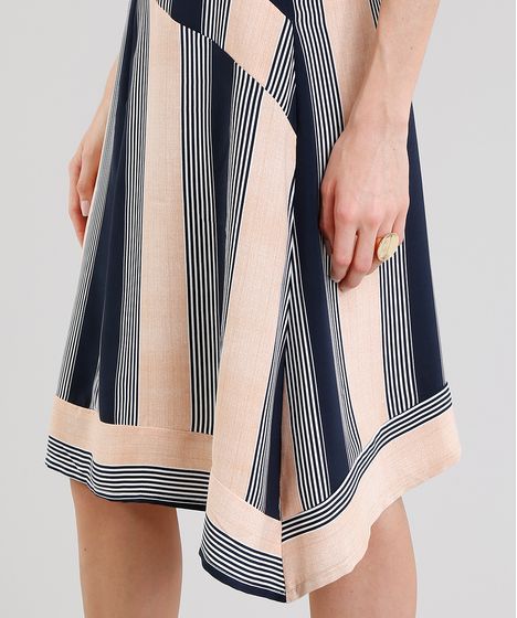 saia evase azul marinho