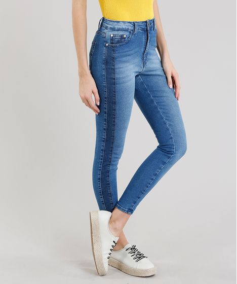 calça jeans feminina com tenis