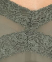 Regata-Yessica-com-Transparencia-Verde-7930801-Verde_Escuro_4