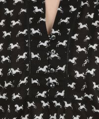 Blusa-Clock-House-com-Estampa-Estampado-7855976-Preto_4