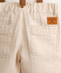 9989807-Off_White_3