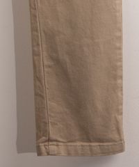 9988180-Kaki_4