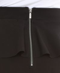 Saia-Reta-com-Peplum-Preta-8010371-Preto_4