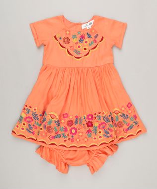 Vestido-Infantil-Fabula-com-Bordado-Floral-Manga-Curta-Decote-Redondo---Calcinha-Coral-9170756-Coral_1