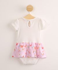 9985836-Off_White_3