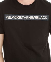 Camiseta-com-Estampa-Black-Is-The-New-Black-Preta-8064395-Preto_4