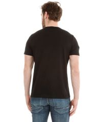 Camiseta-com-Estampa-de-Caveira-Preta-8064416-Preto_2