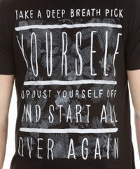 Camiseta-com-Estampa-Yourself-Preta-8079889-Preto_4
