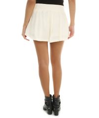 Short-com-Amarracao-Bege-Claro-8012251-Bege_Claro_2