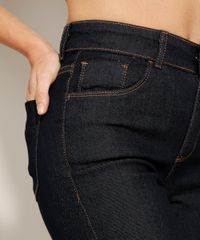 Calça Reta Jeans Cintura Média Feminina Azul Escuro bolsos