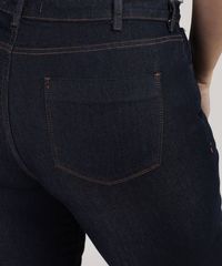 Calça Reta Jeans Cintura Média Feminina Azul Escuro bolso traseiro