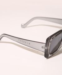 Oculos-de-Sol-Feminino-Quadrado-Mindset-Cinza-1007828-Cinza_5