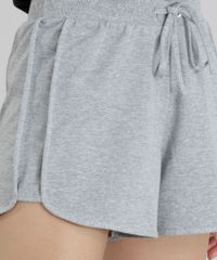 Short-Feminino-Running-Esportivo-Basico-em-Moletom-Cinza-Mescla-Claro-8793882-Cinza_Mescla_Claro_4 Short-Feminino-Running-Esportivo-Basico-em-Moletom-Cinza-Mescla-Claro-8793882-Cinza_Mescla_Claro_4
