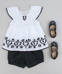 Conjunto-Infantil-de-Blusa-com-Bordado-Manga-Curta-Off-White---Short-Jeans-com-Babados-Azul-Escuro-9155520-Azul_Escuro_3