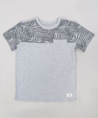 Camiseta-Infantil-com-Estampa-de-Folhagem-e-Bolso-Manga-Curta-Gola-Careca-Cinza-Mescla-9233714-Cinza_Mescla_1