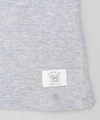 Camiseta-Infantil-com-Estampa-de-Folhagem-e-Bolso-Manga-Curta-Gola-Careca-Cinza-Mescla-9233714-Cinza_Mescla_4