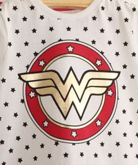 9996682-Off_White_4
