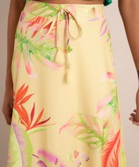 Saia-Evase-Longa-Texturizada-Estampada-Folhagens-com-Recorte-e-Cordao-Amarelo-Claro-9998839-Amarelo_Claro_3