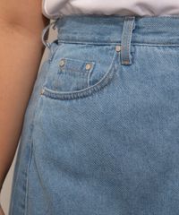 Saia Jeans Curta Plus Size Nashville com detalhes do bolso