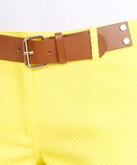 Short-Texturizado-com-Cinto-Amarelo-7862957-Amarelo_4