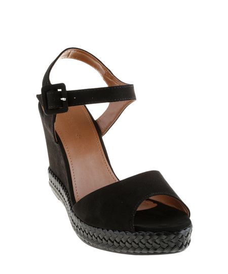 Sandalia-com-Trancado-Preta-8118172-Preto_1