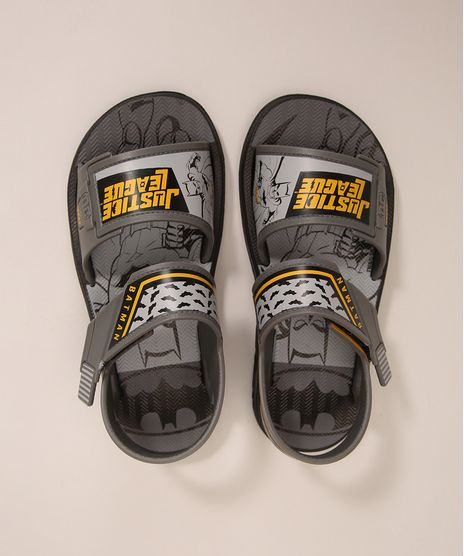 Papete-Infantil-Batman-Liga-da-Justica-com-Velcro-Grendene-Cinza-1006030-Cinza_1